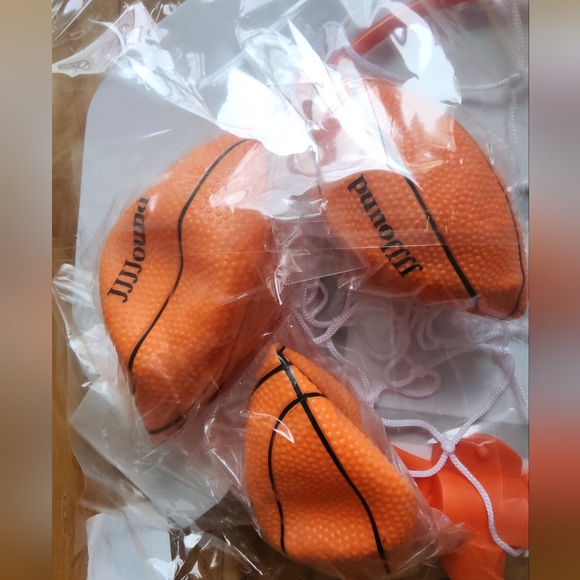 JJJJound basket ball souvenir. - Picture 2 of 6